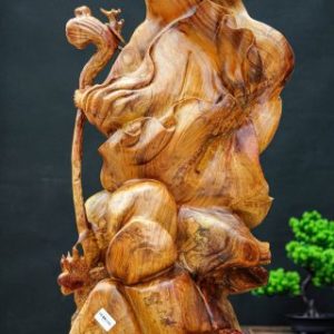 Đạt ma gỗ hương