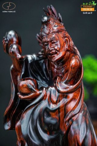 Tế công gỗ trắc