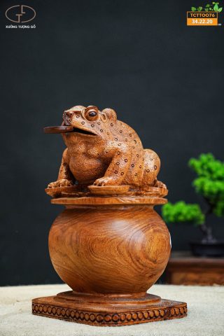 Thiềm thừ gỗ hương Thiềm thừ gỗ hương