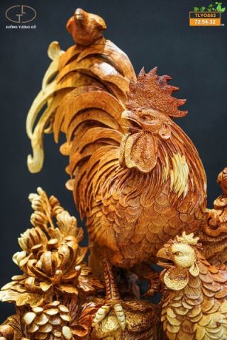 Gia đình gà gỗ hương