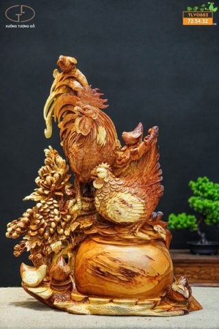 Gia đình gà gỗ hương