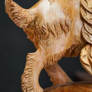 Dê gỗ ngọc am đứng vàng Dê gỗ ngọc am đứng vàng