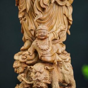 di lặc hàng long đàn hương