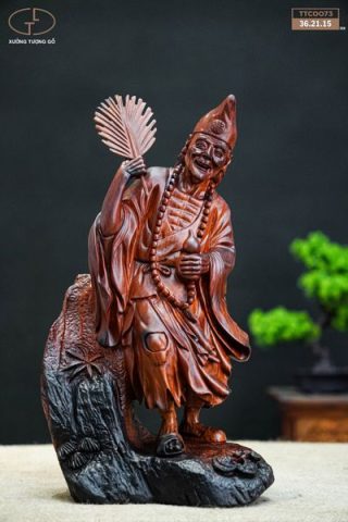 tế công gỗ trắc