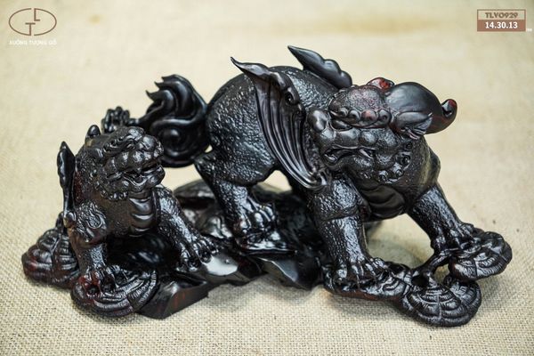 lân sư mẫu tử gỗ trắc