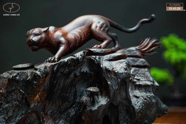 báo săn mồi gỗ trắc
