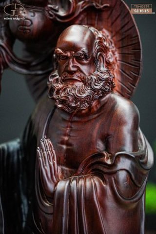 đạt ma gỗ trắc