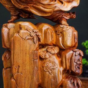 đạt ma múa võ gỗ hương