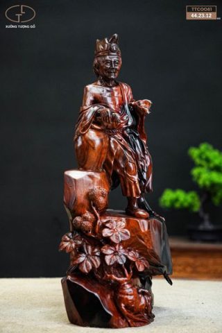 tế công gỗ trắc