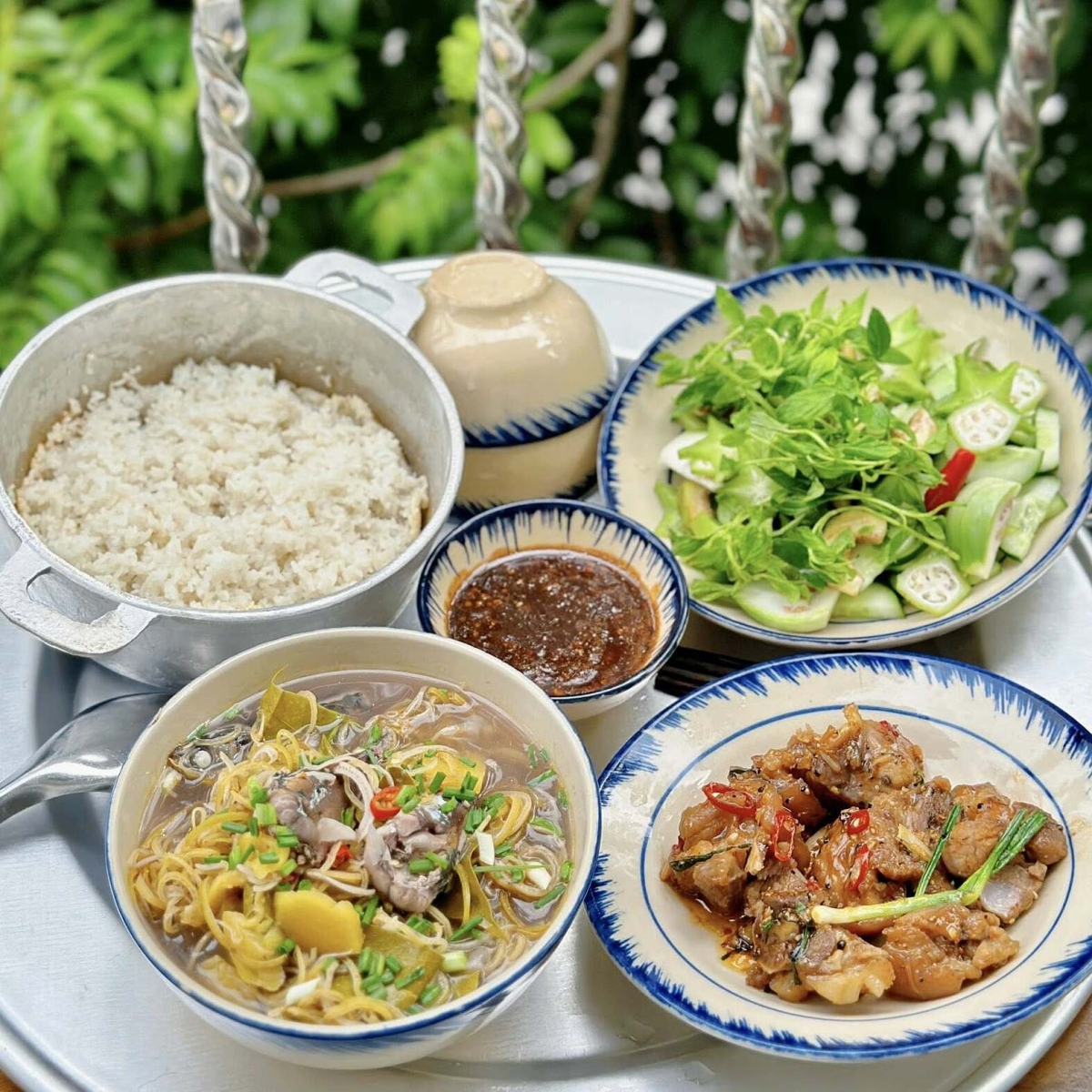 Mâm cúng ông Công ông Táo đầy đủ năm 2026
