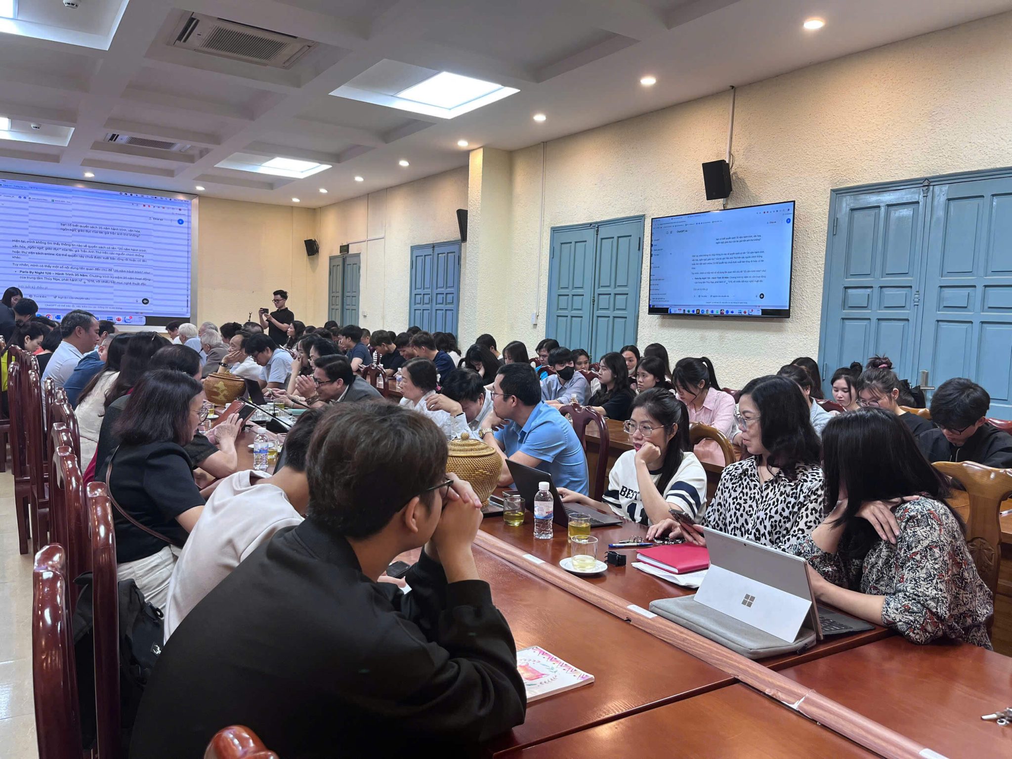 Tử vi nam Nhâm Tuất 1982 năm 2026 chi tiết