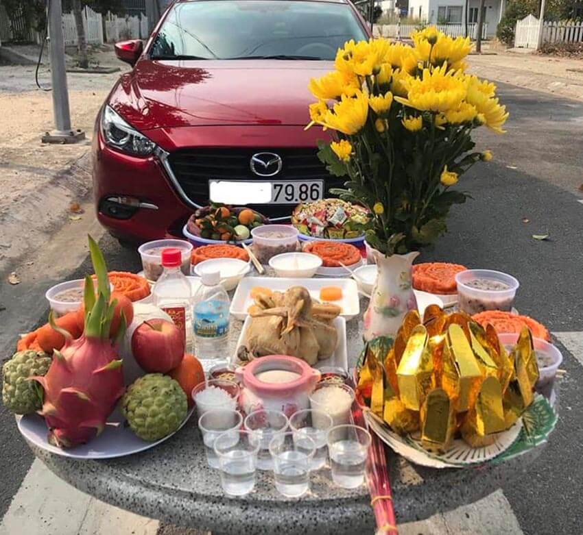 Bài cúng xe ô tô mới theo phong tục Việt Nam