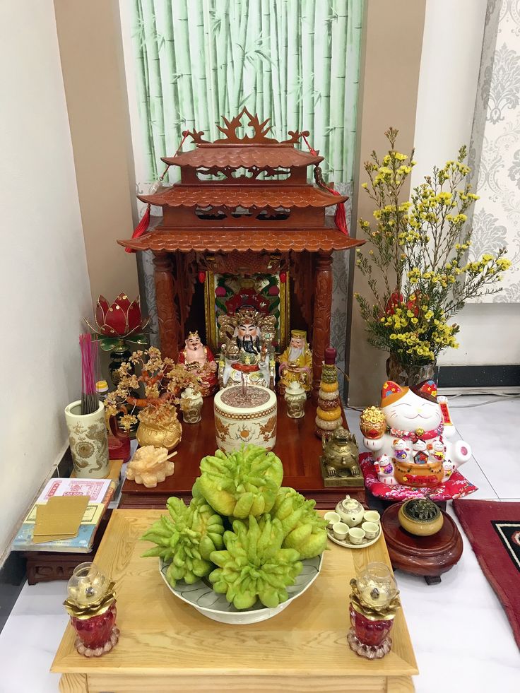 Cúng lập bàn thờ mới tại nhà theo phong tục Việt