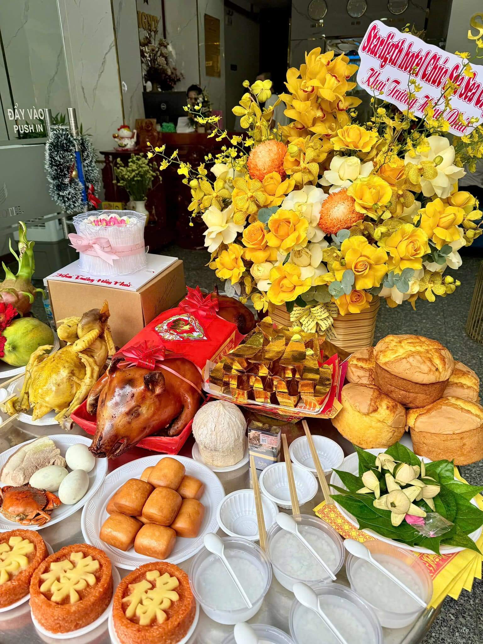 Lễ cúng khai trương mở cửa hàng mới trang trọng