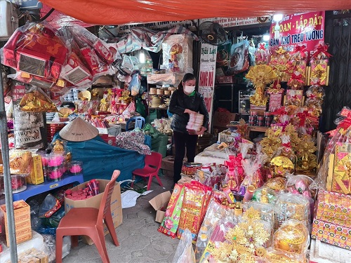 Mâm cúng hóa vàng sau Tết đầy đủ nghi lễ