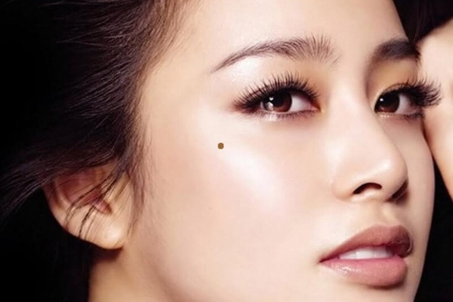 Nốt ruồi xấu ảnh hưởng nhân duyên nữ giới