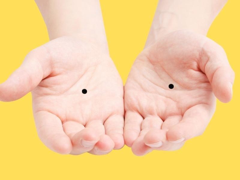 Vị trí nốt ruồi ở lòng bàn tay trái