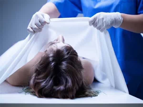 Mơ thấy người chết đánh đề con gì chuẩn nhất
