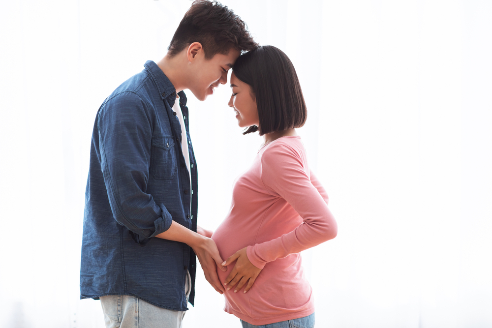 Chồng 1990 vợ 1990 sinh con năm nào hợp nhất
