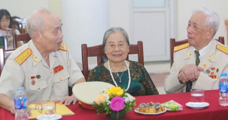 Người sinh năm 1932 sẽ bao nhiêu tuổi vào 2026