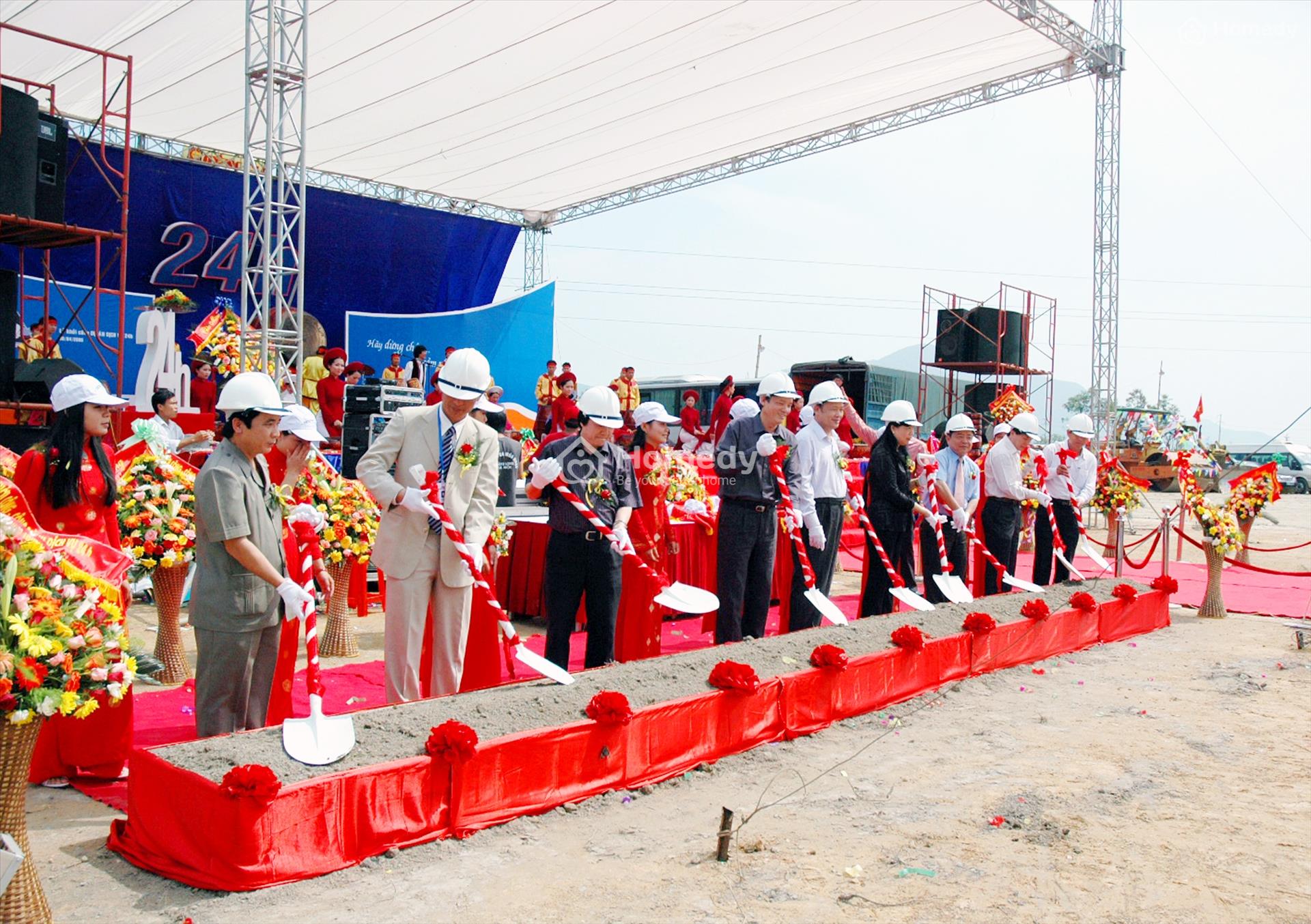 Bài cúng động thổ làm móng nhà chuẩn phong tục