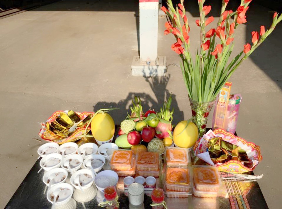 Mâm cúng khai trương công ty đầy đủ lễ vật