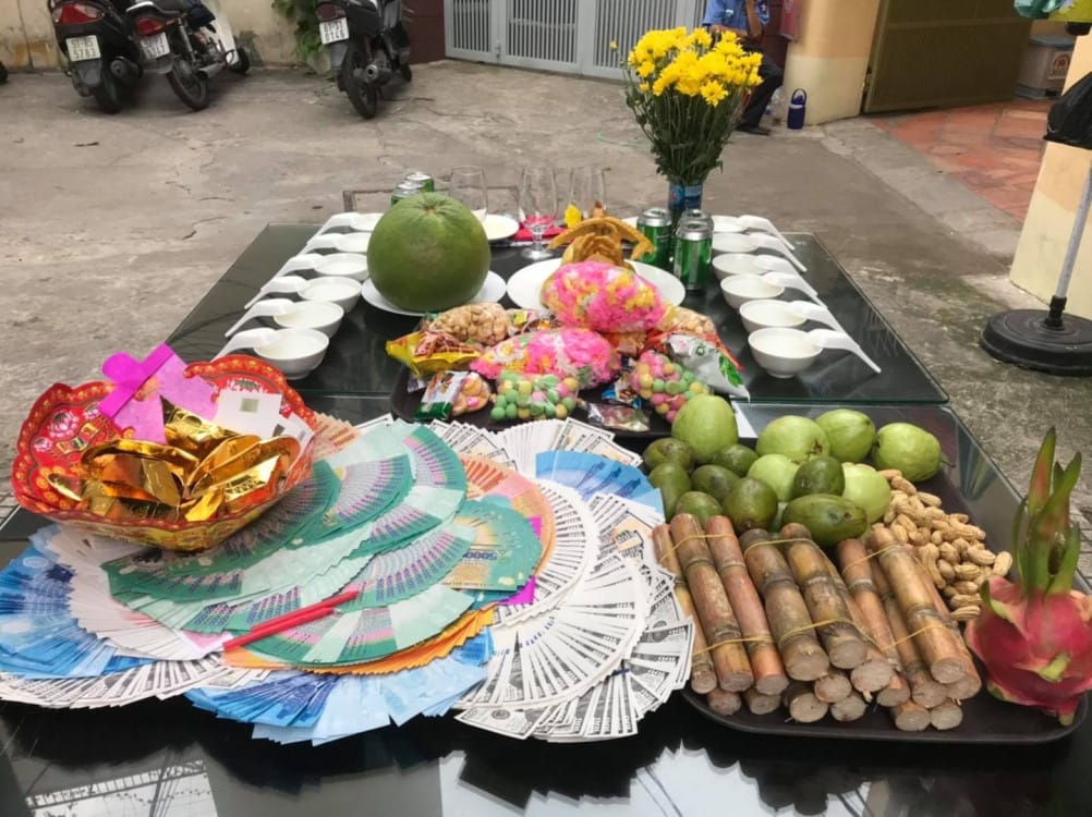 Mâm lễ cúng cô hồn truyền thống đầy đủ