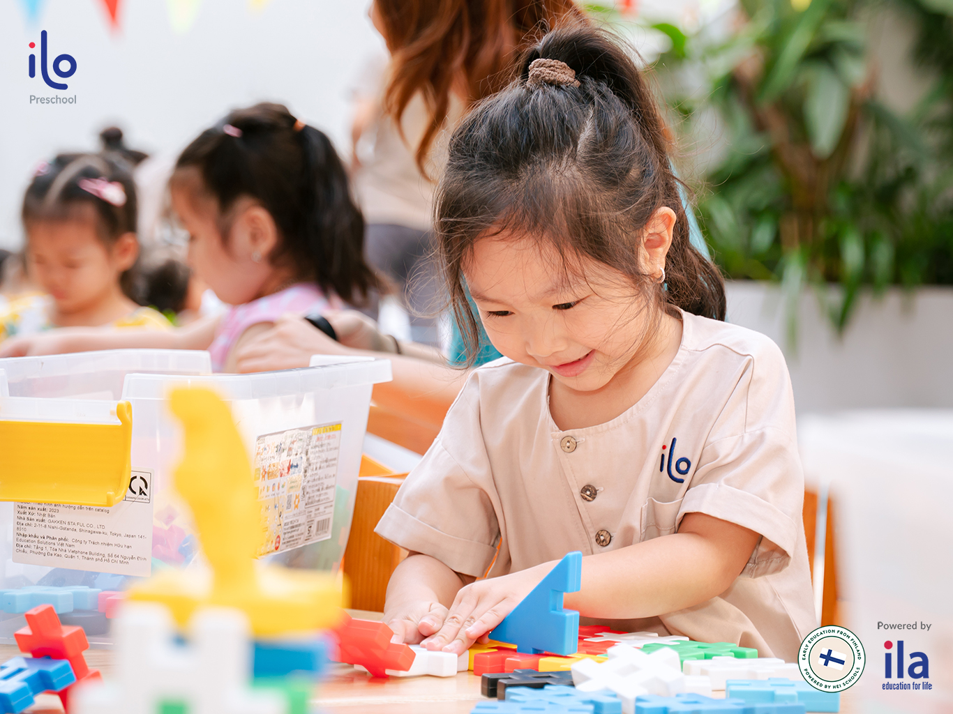 Bé gái dễ thương sinh năm 2025 được đặt tên hay