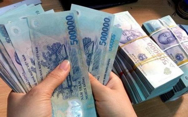 Người thân cho tiền trong giấc mơ