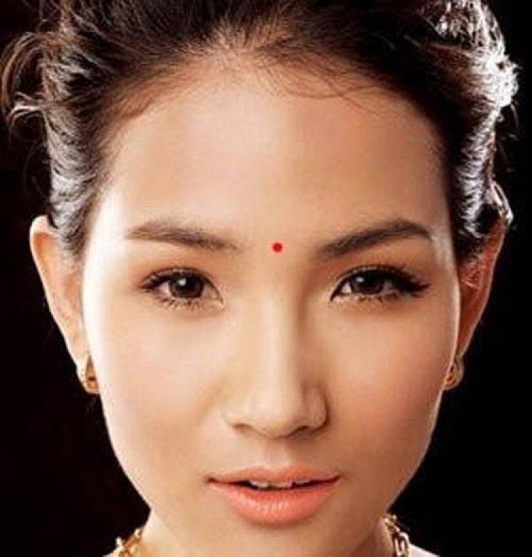 12 nốt ruồi phúc khí ở phụ nữ