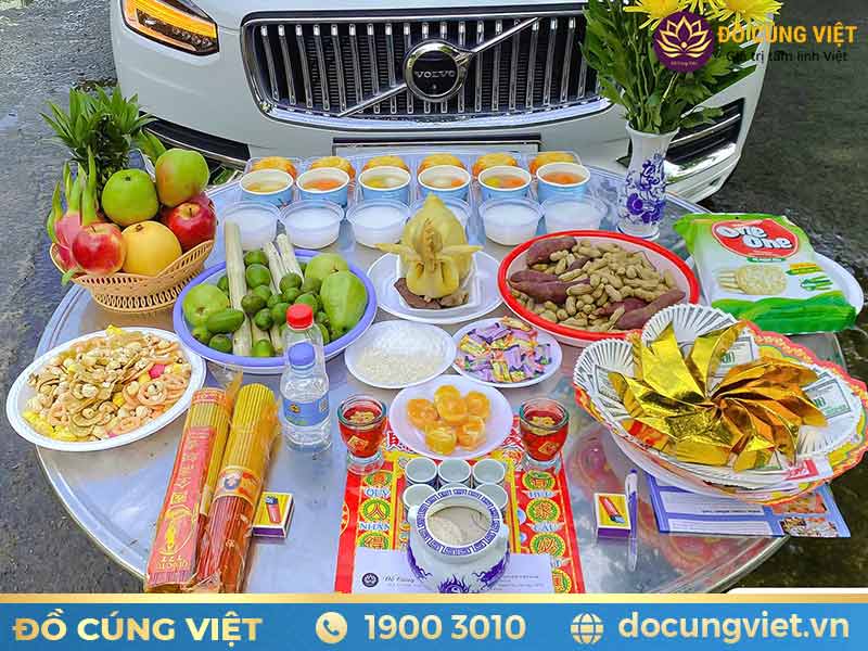 Cúng xe máy mới cầu an và may mắn