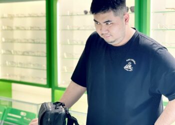 Mắt phải giật ở nam là điềm gì