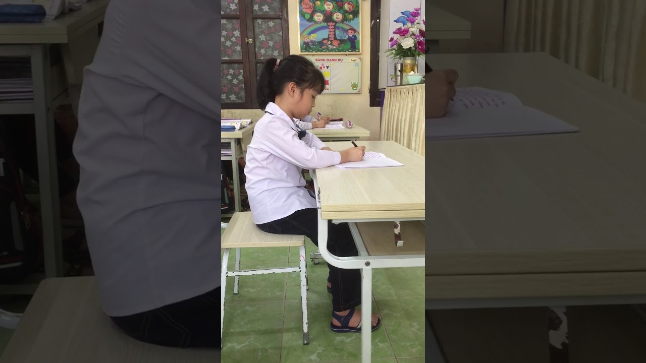 Ngồi đúng cách khi làm việc