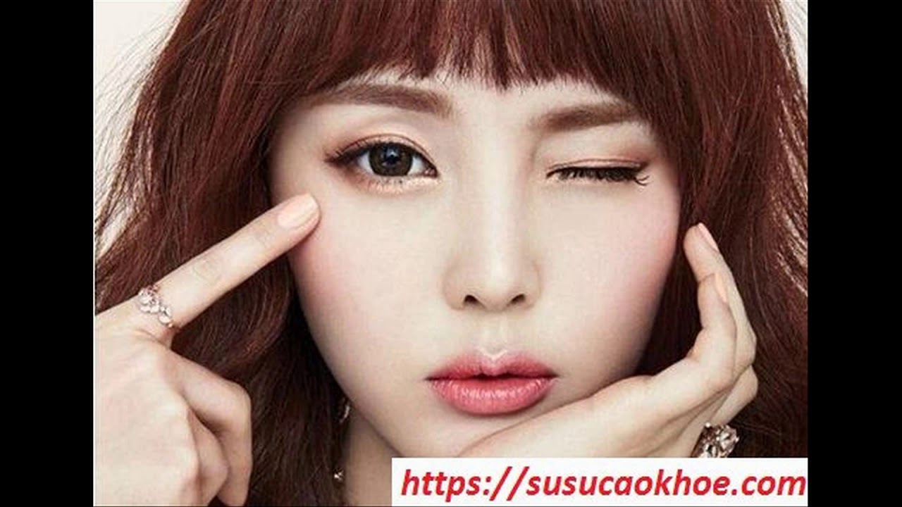 Nháy mắt trái ý nghĩa gì