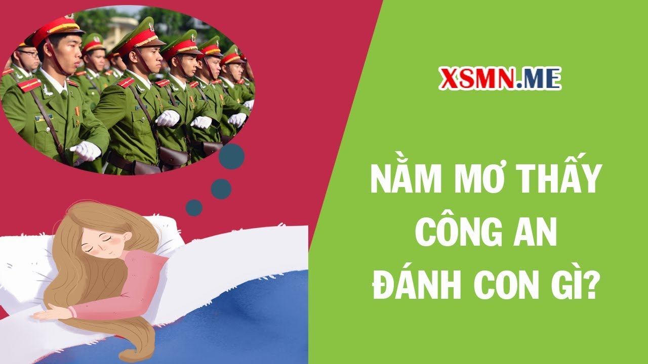 Công an làm nhiệm vụ trên đường phố ban đêm