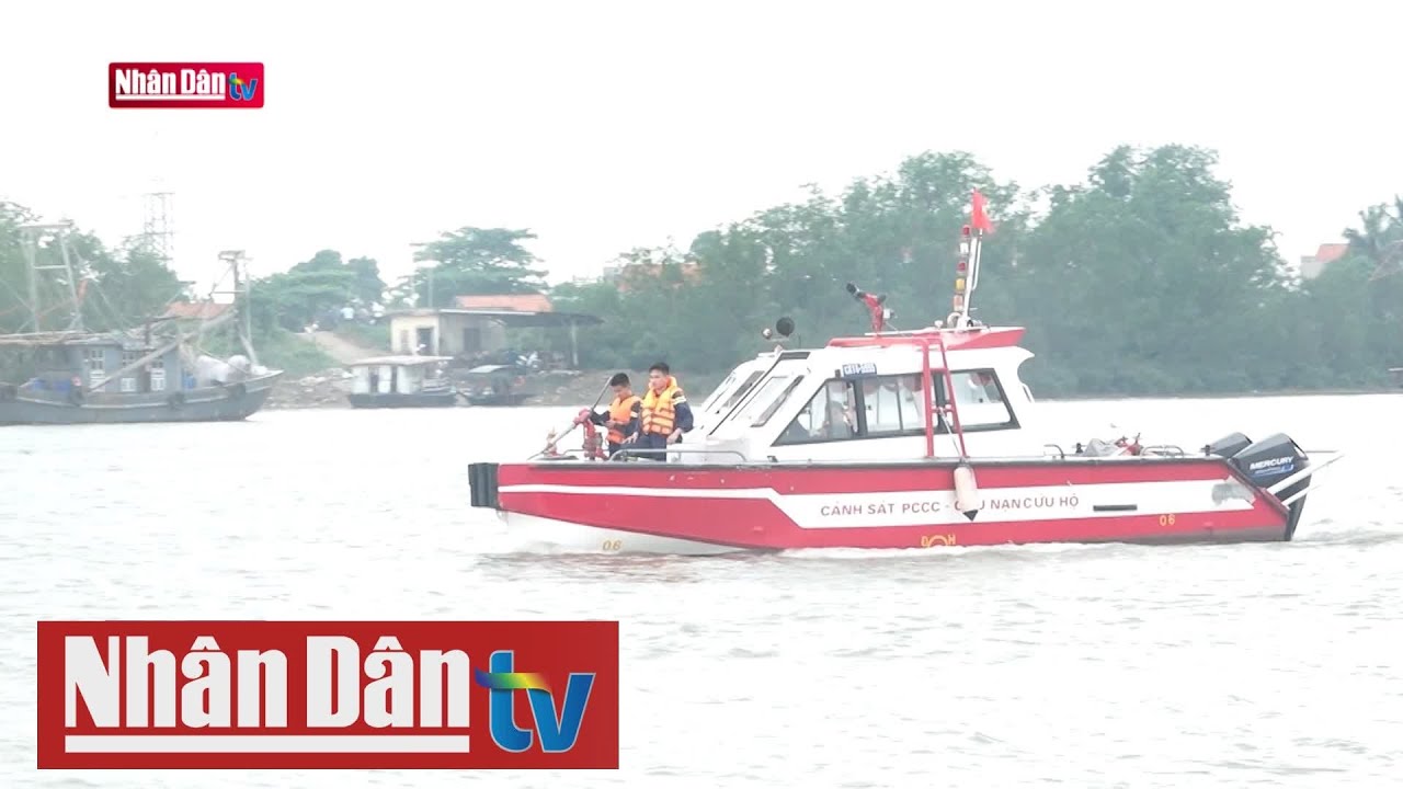 Thuyền bị chìm trong giấc mơ giữa biển lớn