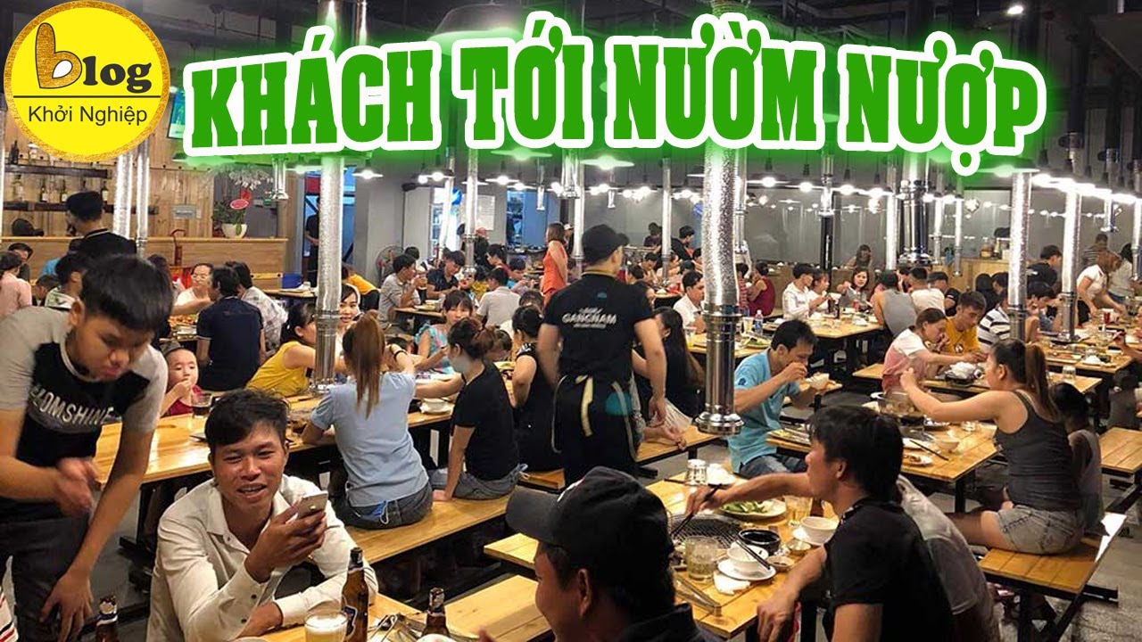Cúng khai trương mở quán ăn truyền thống Việt Nam