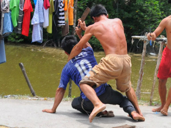 Mơ thấy chém nhau đánh đề số gì chuẩn nhất