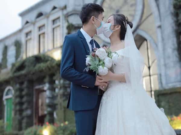 Cô dâu chú rể trong giấc mơ đám cưới của mình