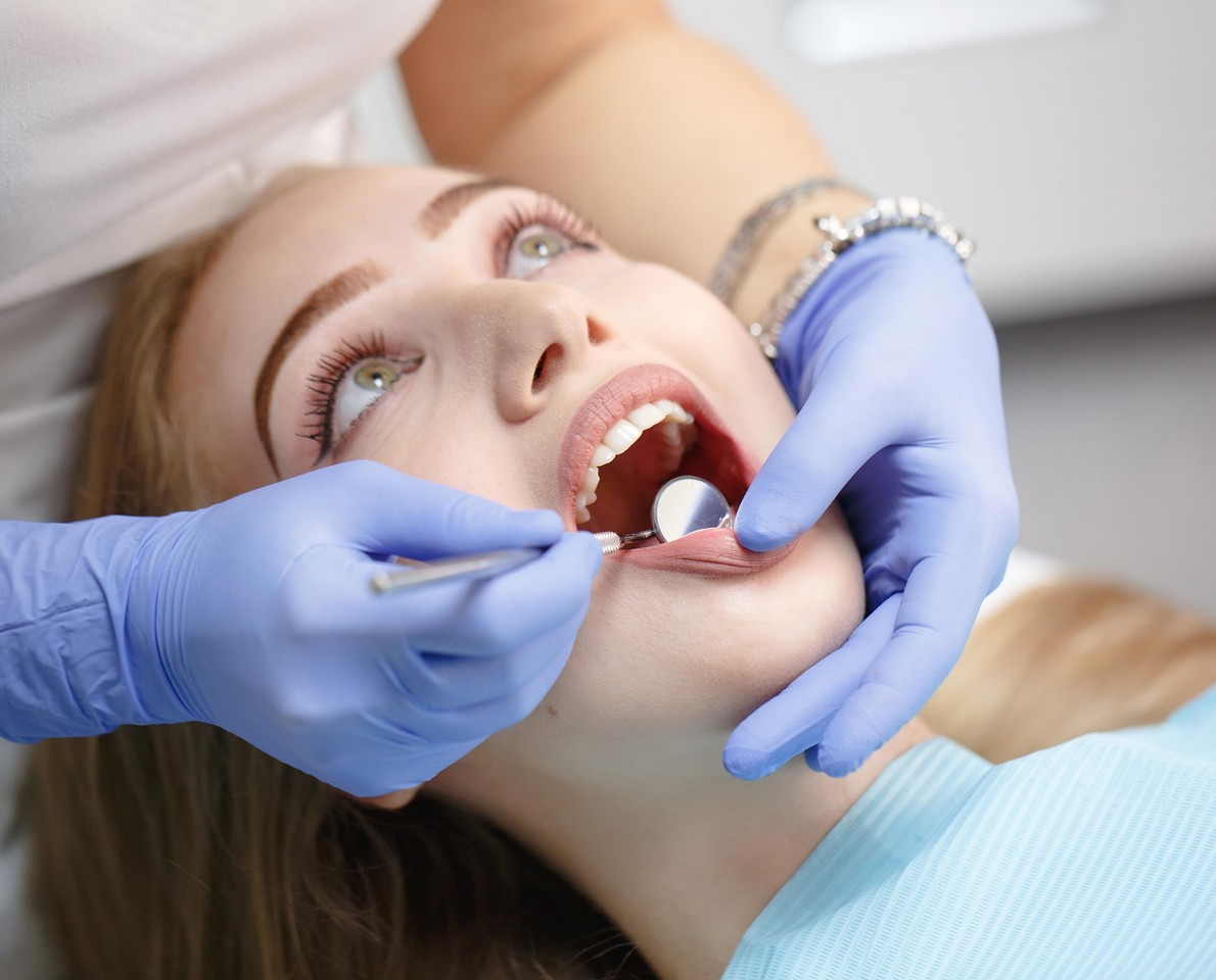 Nằm mơ thấy nhổ răng đánh đề con gì