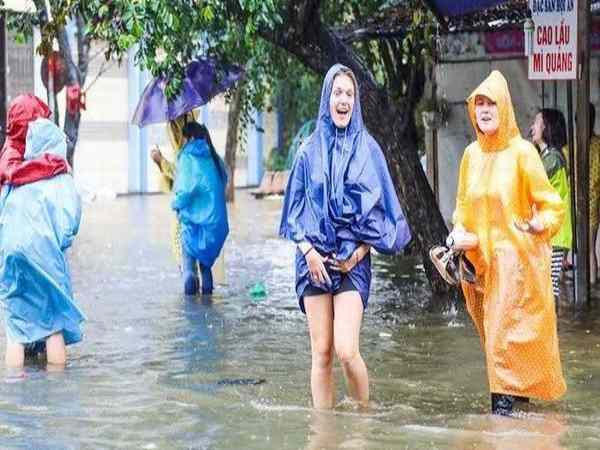 Người lội nước trong giấc mơ và con số may mắn