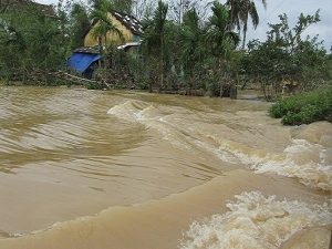 Mơ thấy nước lụt ngập đường nên đánh đề số mấy