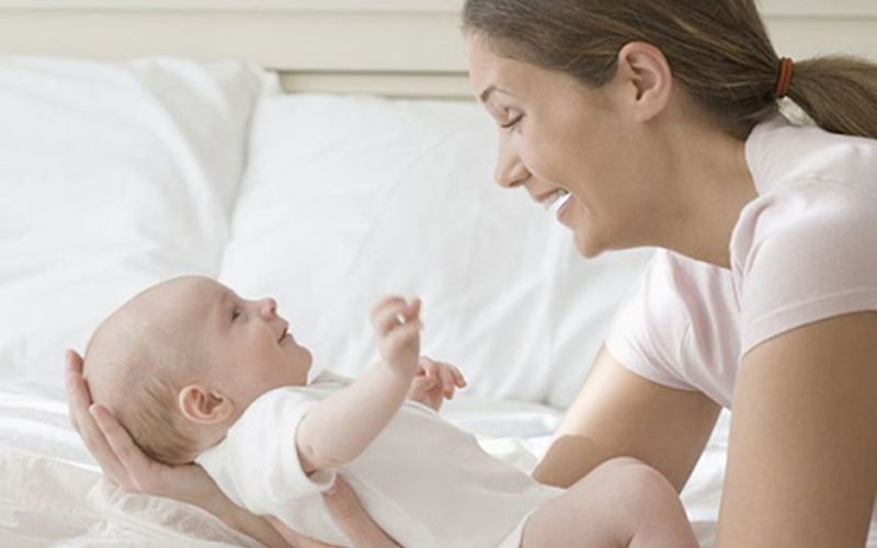 Người phụ nữ nằm mơ thấy sinh em bé đánh đề số mấy