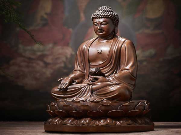 Phật hiện trong giấc mơ nên đánh con gì