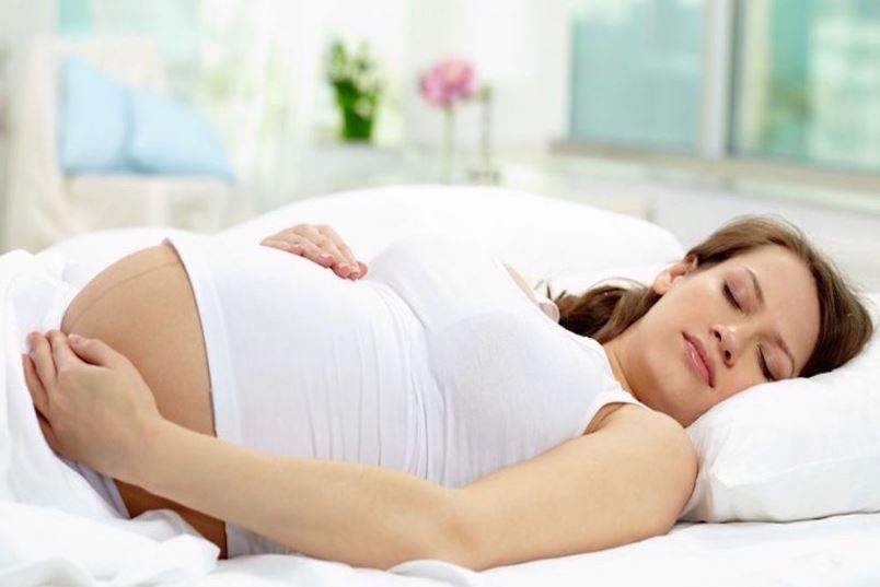 Người nằm mơ thấy người quen trong giấc mơ