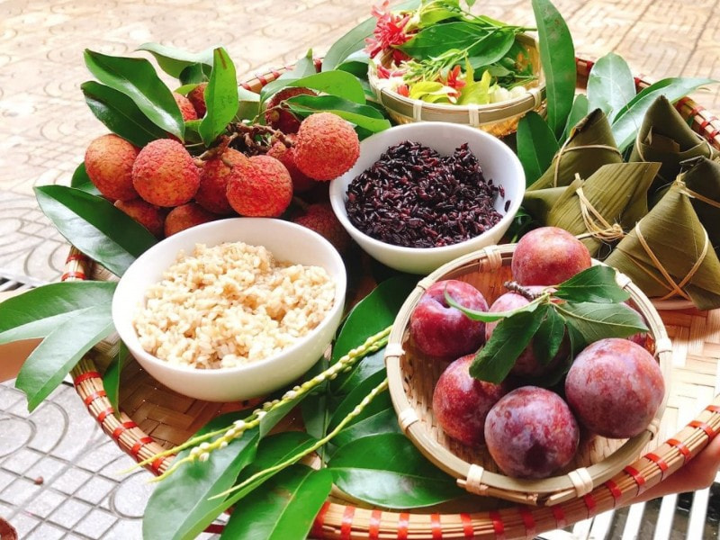 Bài cúng tết Đoan Ngọ đầy đủ và chi tiết