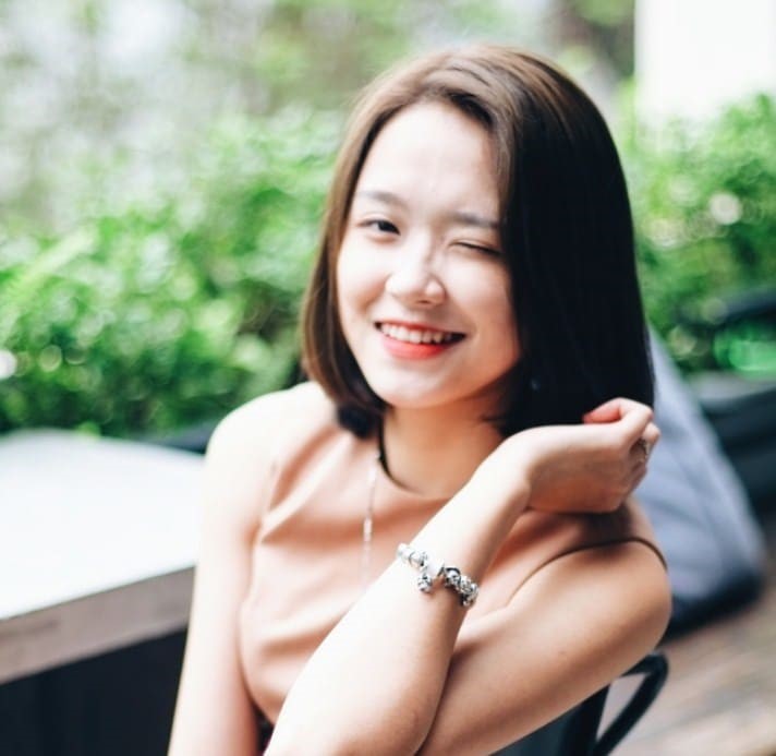 Nam giới nháy mắt trái báo hiệu gì