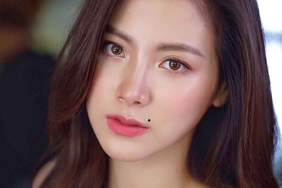 Các vị trí nốt ruồi trên mặt nữ