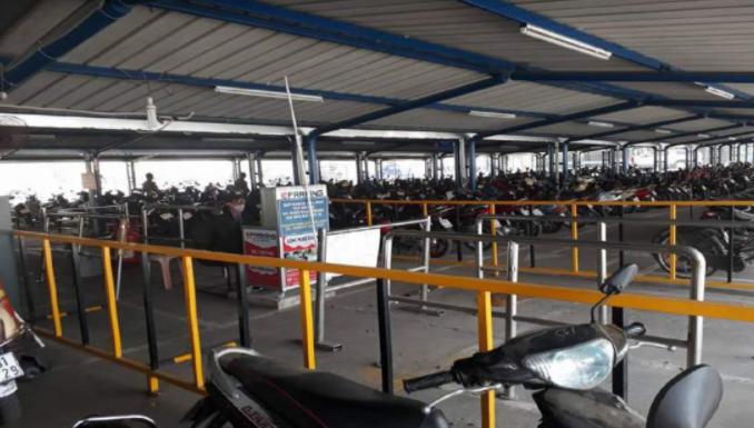 Cúng xe công ty đầu năm cầu an toàn may mắn