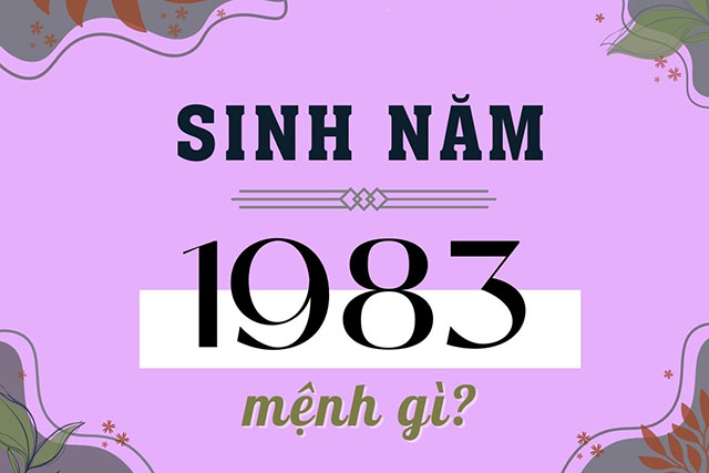 Nữ sinh năm 1983 tươi cười mặc áo dài trắng